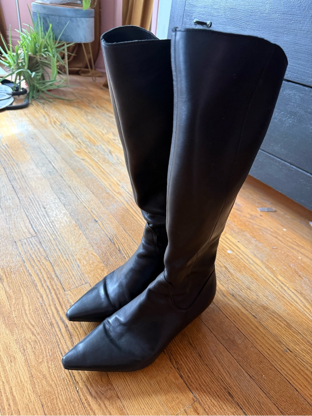 Naturalizer Deesha Black Pointed-Toe Knee-High Heeled Boots - Picture 2 of 9